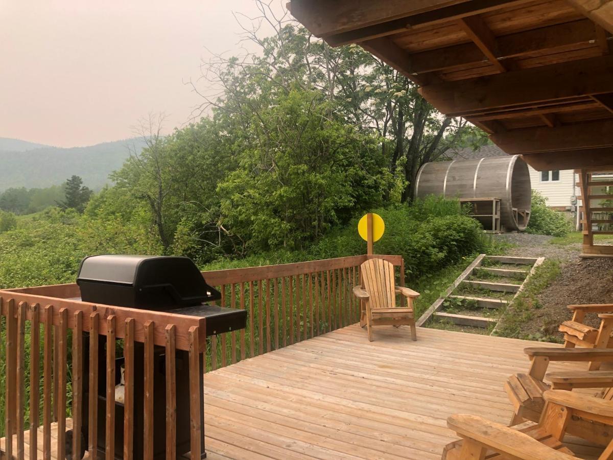 Chalets Les Chanterelles De Forillon L'Anse-au-Griffon Ngoại thất bức ảnh
