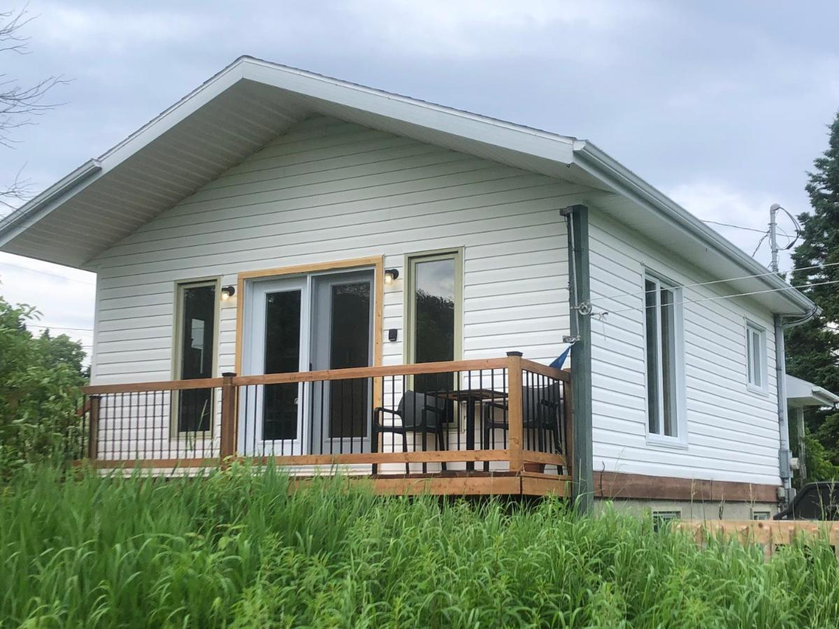 Chalets Les Chanterelles De Forillon L'Anse-au-Griffon Ngoại thất bức ảnh